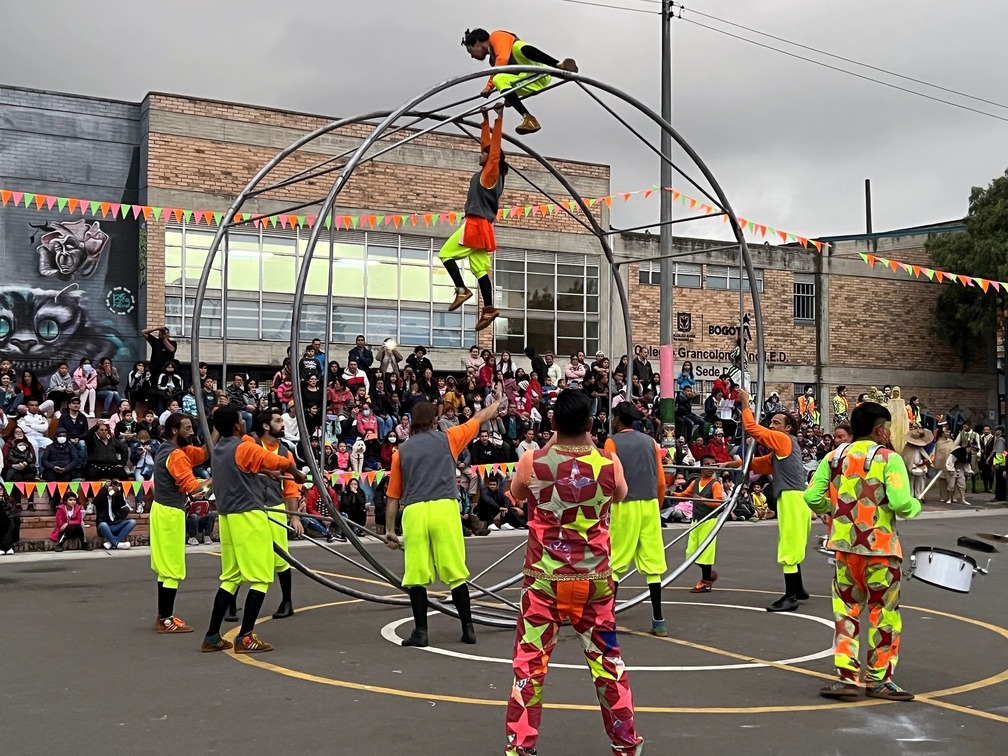 Kanbahiota Troupe (España) Tchyminigagua (Colombia) Tiempo para vivir Carnaval de la Alegría (Colombia) MVVG 2022 2